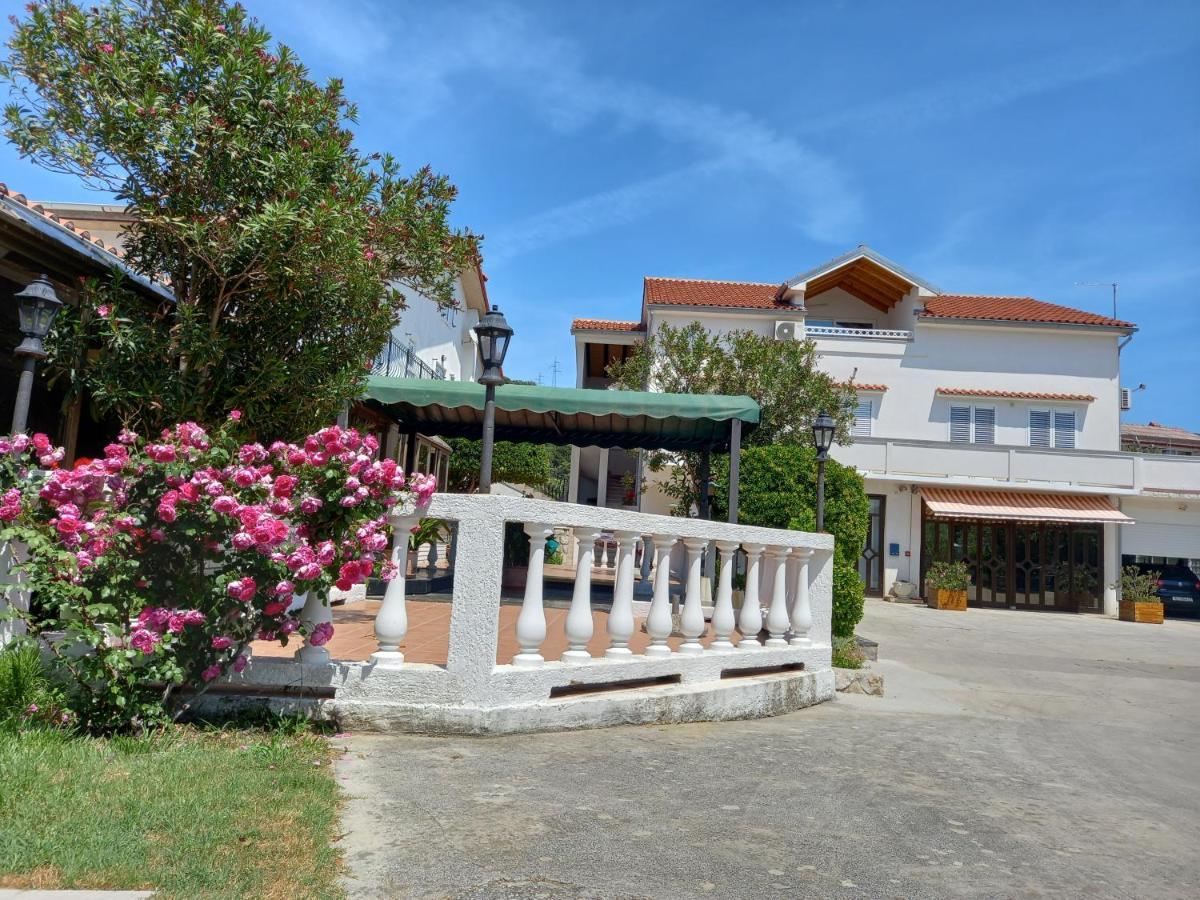 Apartment Preka Palit 외부 사진